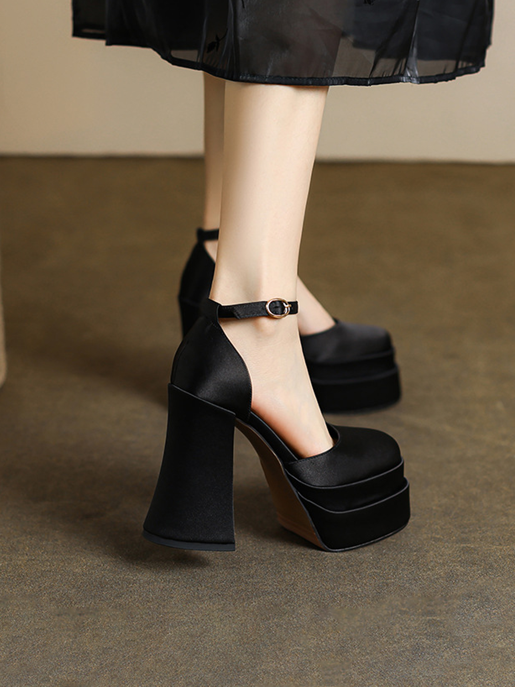 Chaussures de mariage en satin à plateforme pour femmes chaussures de soirée à talons hauts