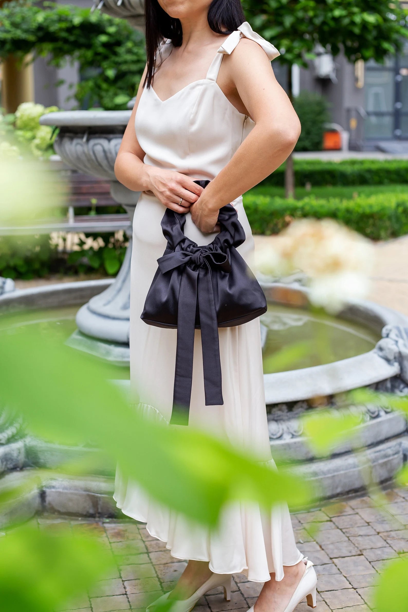 Sac fait main en satin pour soirée, pochette de soirée avec nœud, sac de soirée cocktail