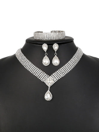 ensemble de bijoux en strass - collier, bracelet, boucles d'oreilles pour femme dit fête de mariage