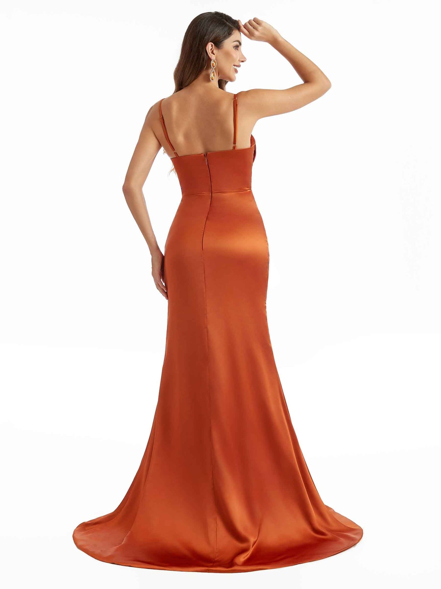 Scoop Robes invitée mariage longues en satin fente sexy plissé témoin de mariage