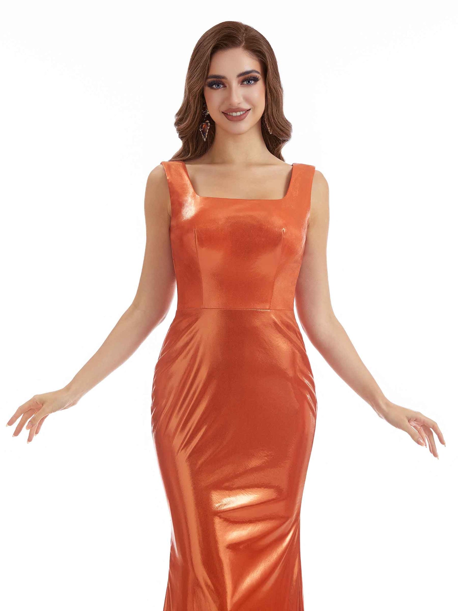 Robe longue métallique sexy à décolleté carré sirène