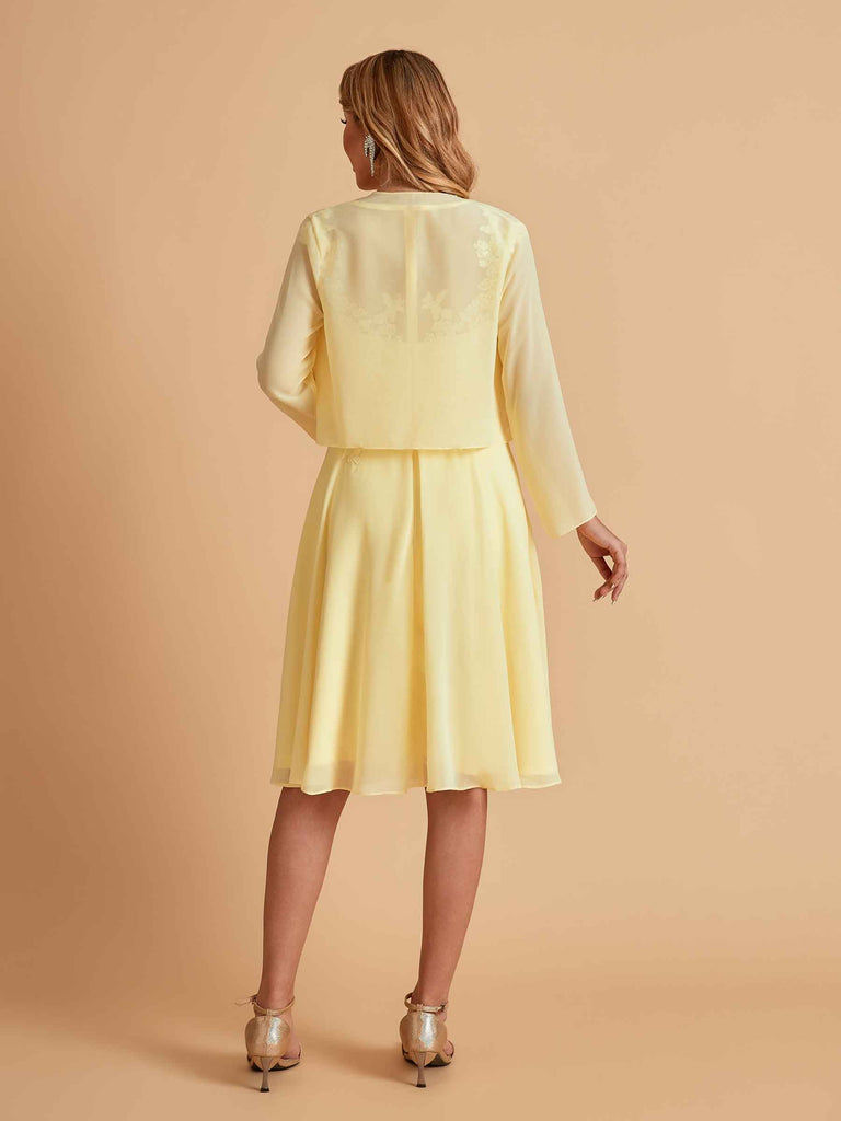 Robe de mère de la mariée courte et élégante en mousseline de soie trapèze