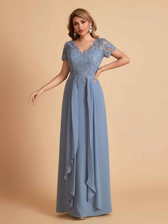 Robe en mousseline de soi col en V haut en dentelle