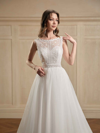 Sexy A-ligne Bateau Décolleté Dos Ouvert Maxi Longues Robes Mariée En Dentelle