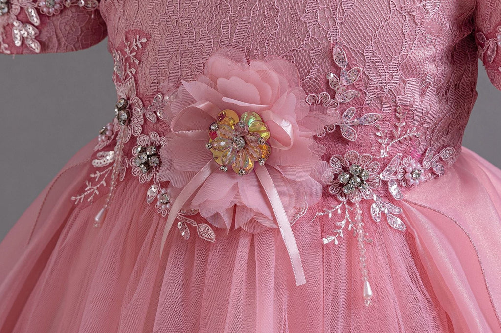 Robe de princesse élégante à épaules dénudées et strass pour filles mariage
