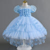 Robe de demoiselle d'honneur en dentelle et strass à manches courtes coupe A avec traîne