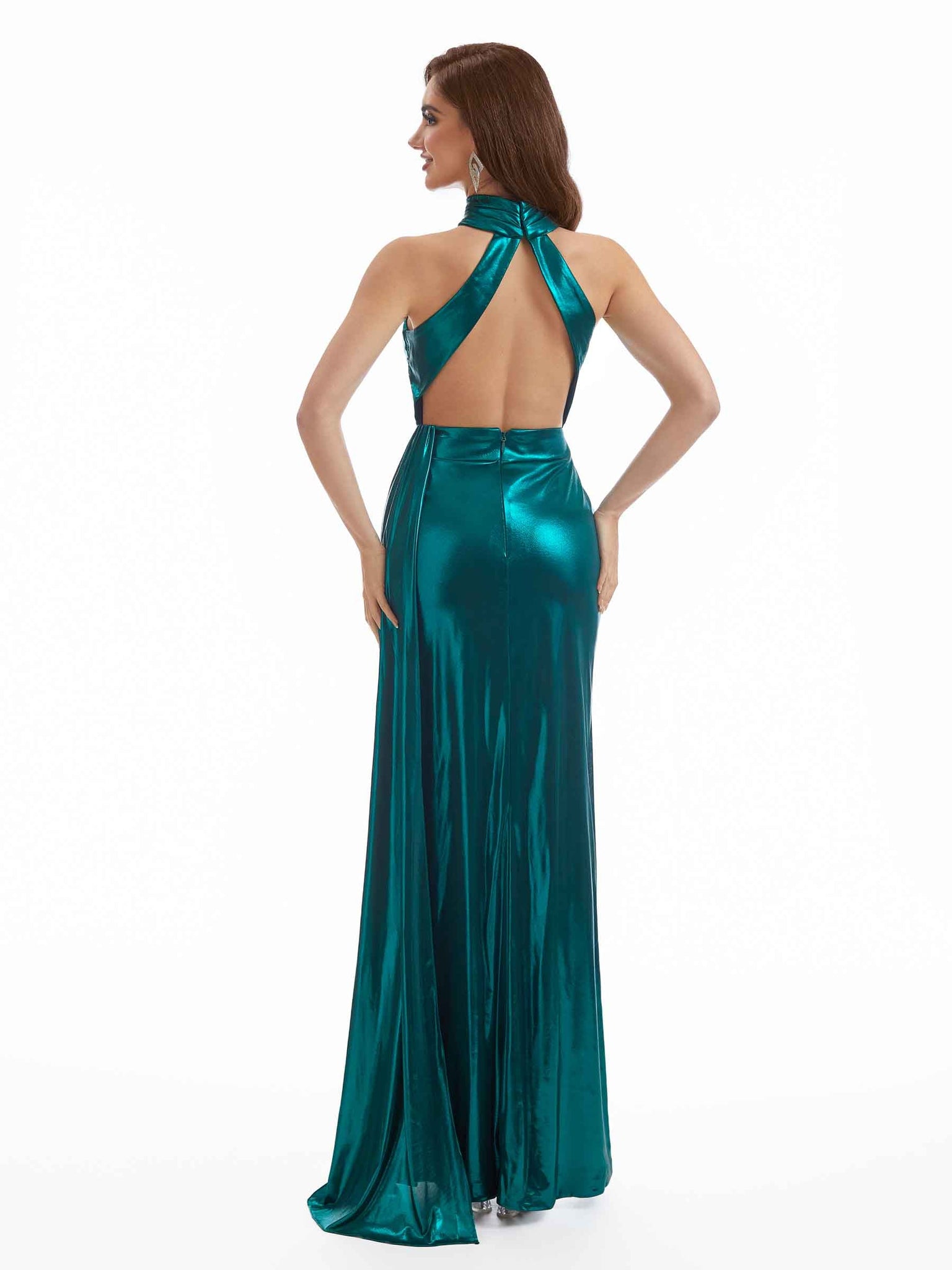 Robe longue sexy sirène à dos nu fendue plissée scintillante en métal