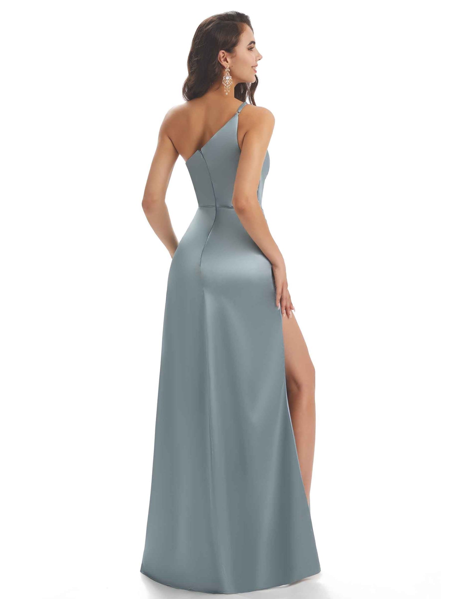 Robes de demoiselle d'honneur longues sexy satin doux une épaule fendue Sans maches