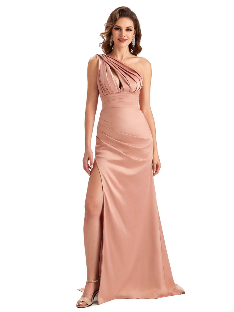 Robe de soirée longue satin sexy asymétrique épaule dénudée fente latérale sirène unique