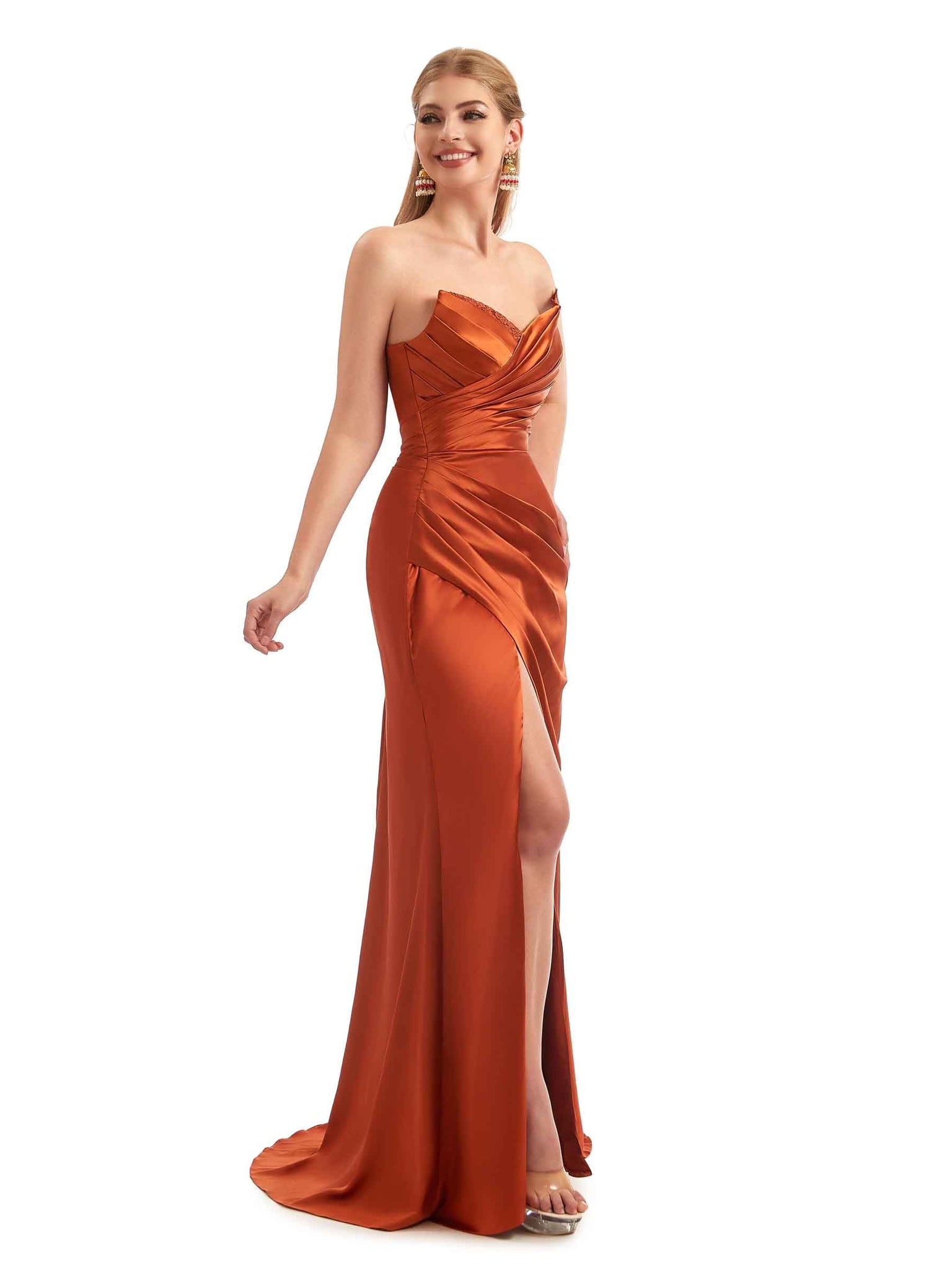 Robes invitée mariage longues uniques en satin à une épaule bretelles robe de soirée