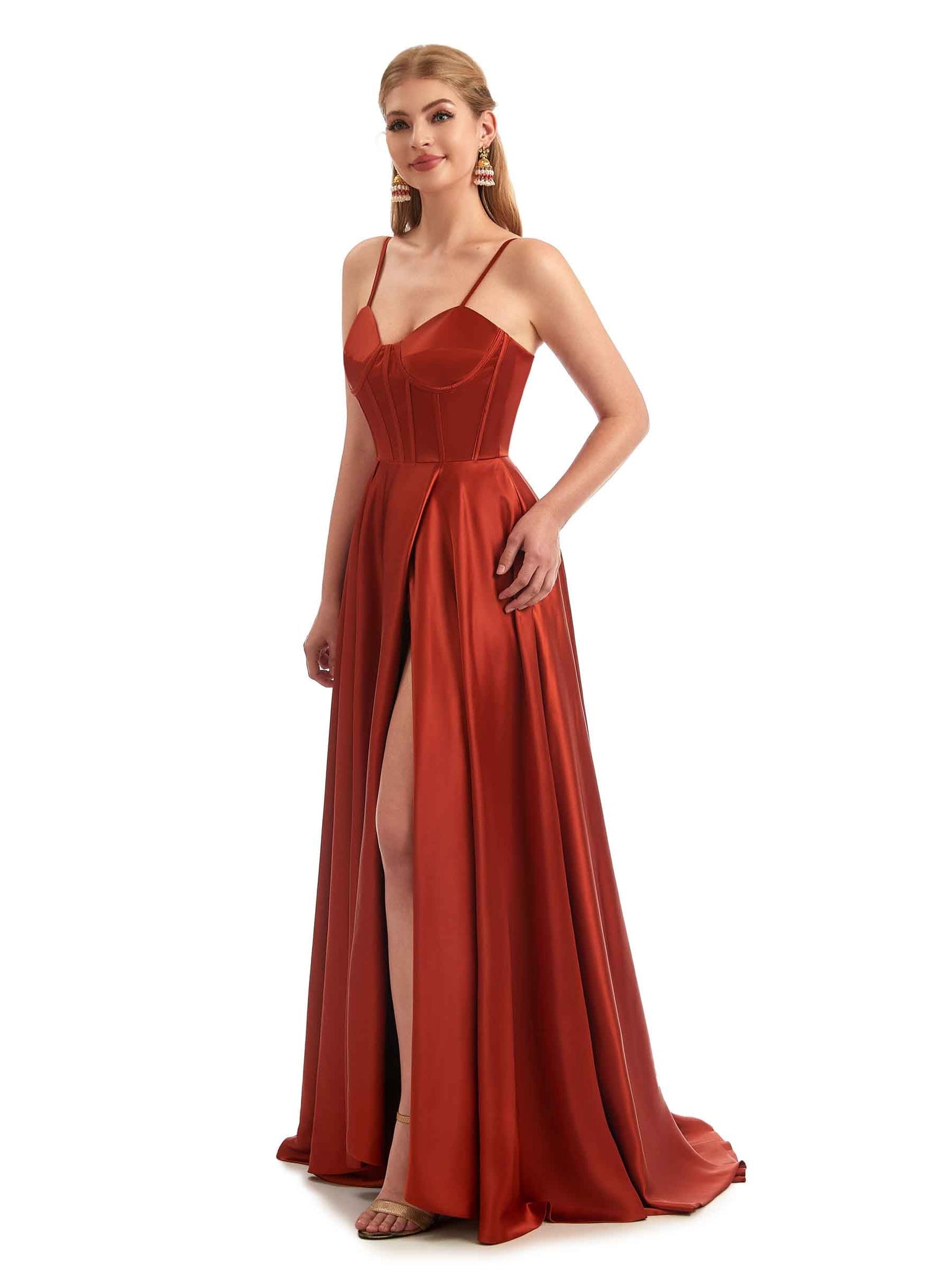 A-Ligne Robes demoiselle d'honneur longues satin trapèze avec bretelles spaghetti fendues