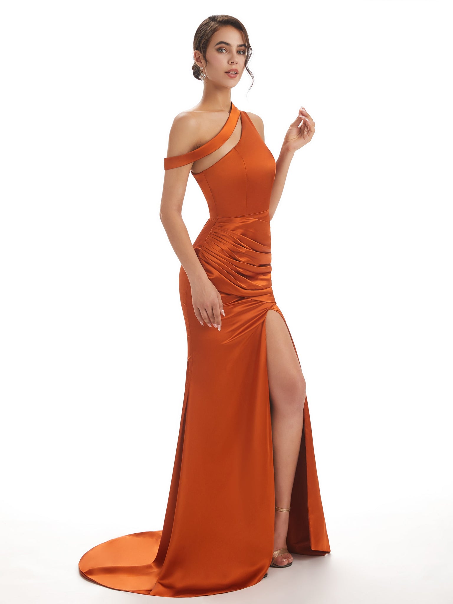 Robes invitée mariage sirène longues plissé sexy satin doux une épaule robe cocktail
