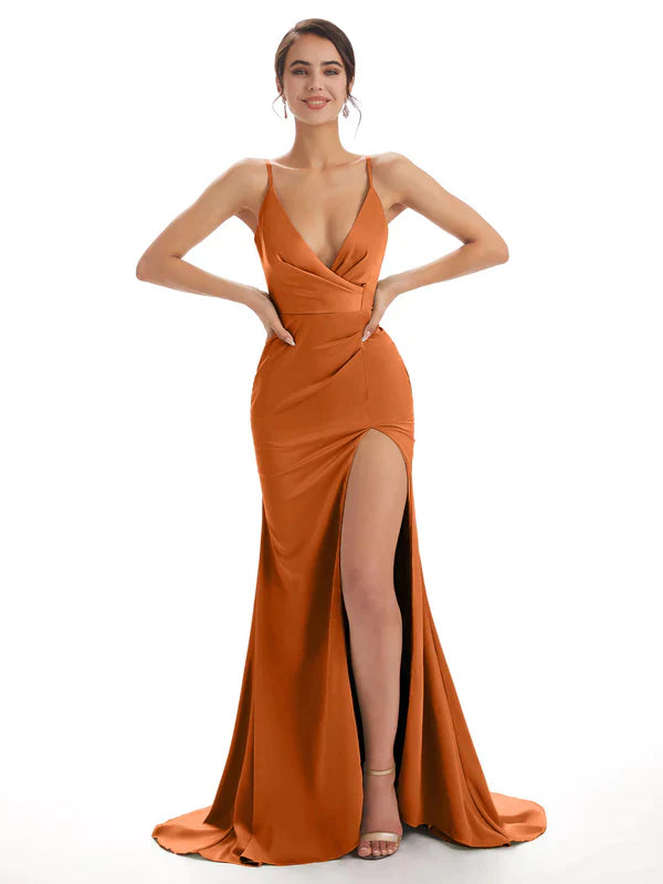 Orange brûlé Robes de demoiselle d'honneur longues en satin doux sirène dépareillées fente sexy