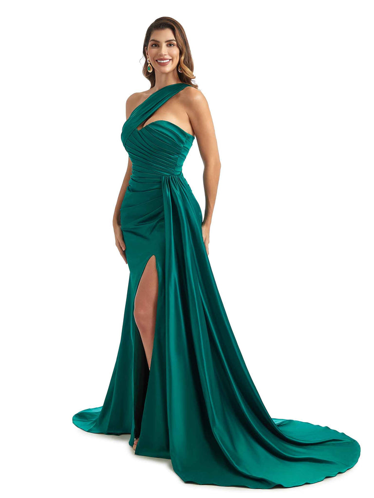 Robe de cocktail longue sexy en satin soyeux à une épaule fendue sans manches