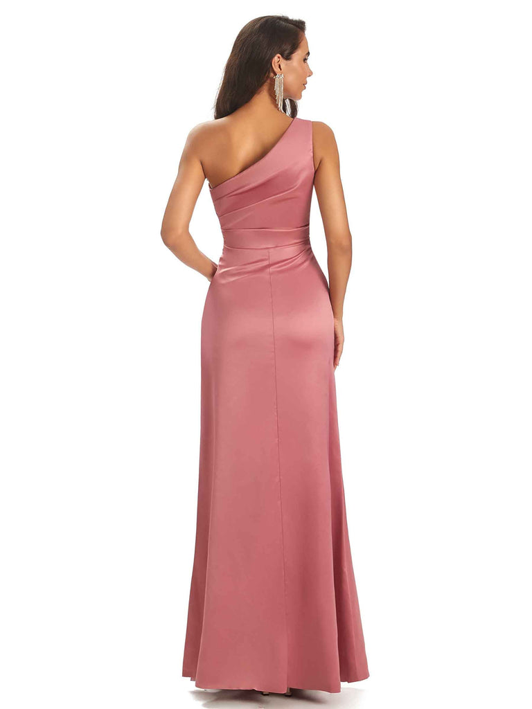 Robe de demoiselle d'honneur asymétrique épaule dénudée Satin doux Unique fente latérale