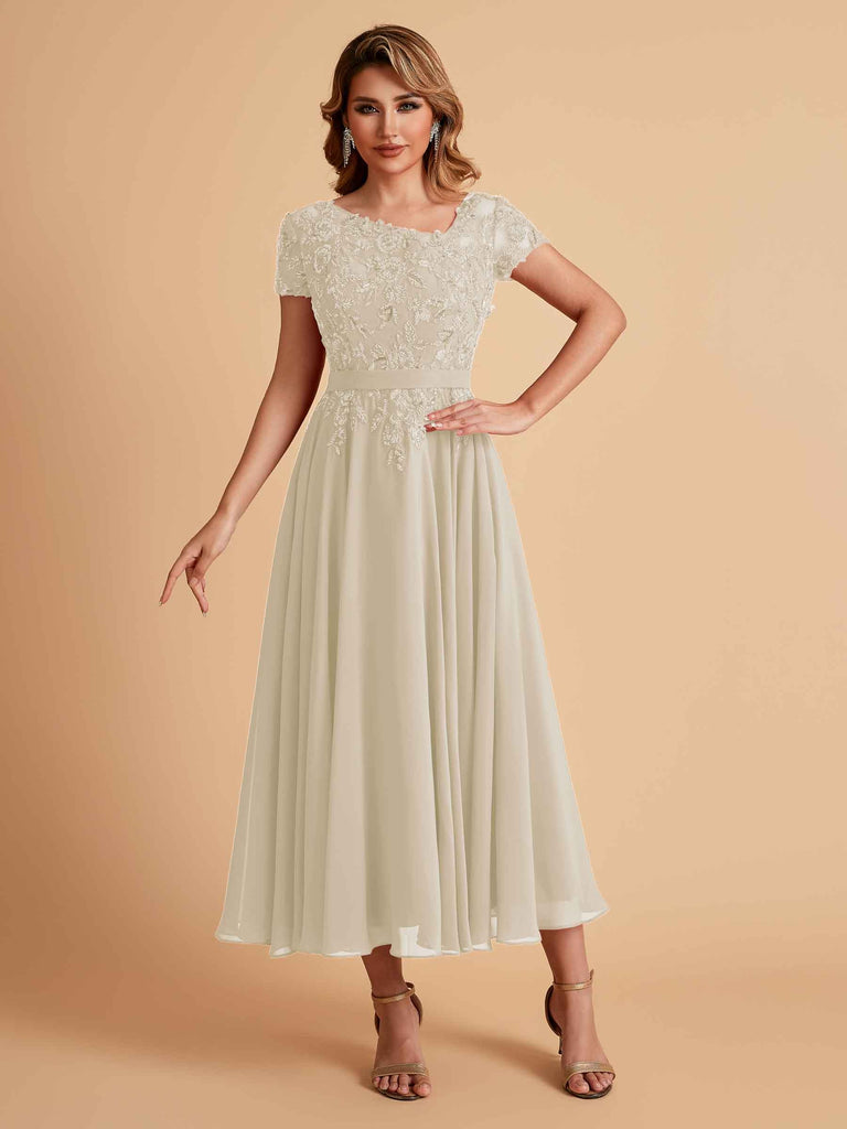 Robes de mère de la mariée coupe trapèze en mousseline à manches courtes