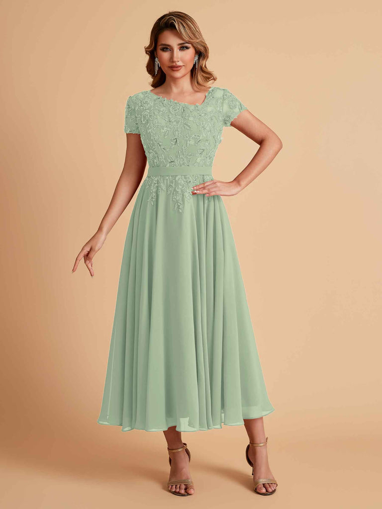 Robes de mère de la mariée coupe trapèze en mousseline à manches courtes