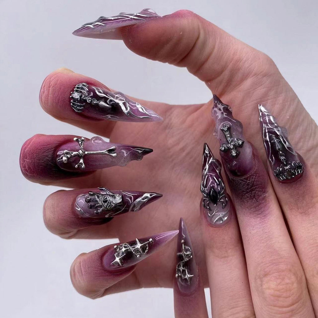 Nail art Halloween Ongles fantômes Fantôme Long