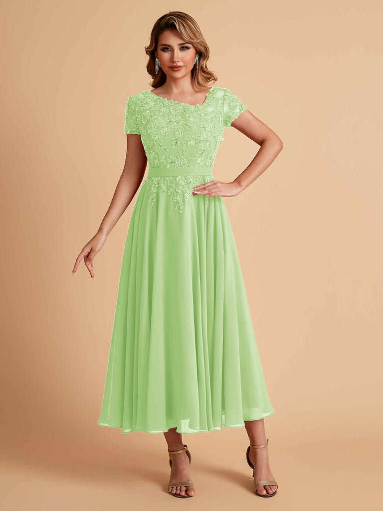 Robes de mère de la mariée coupe trapèze en mousseline à manches courtes