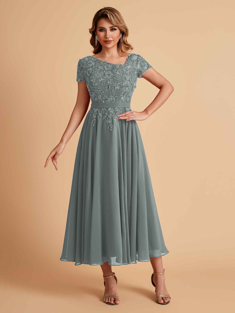 Robes de mère de la mariée coupe trapèze en mousseline à manches courtes