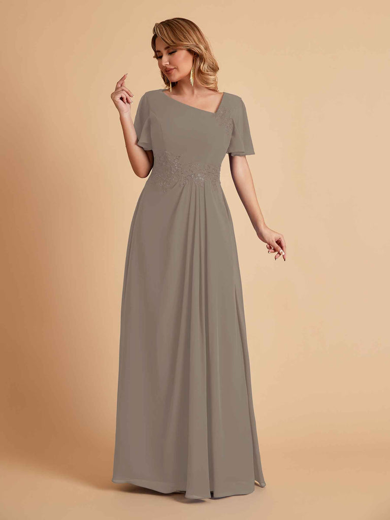 Robes de mère de la mariée élégantes coupe trapèze manches courtes et col en V