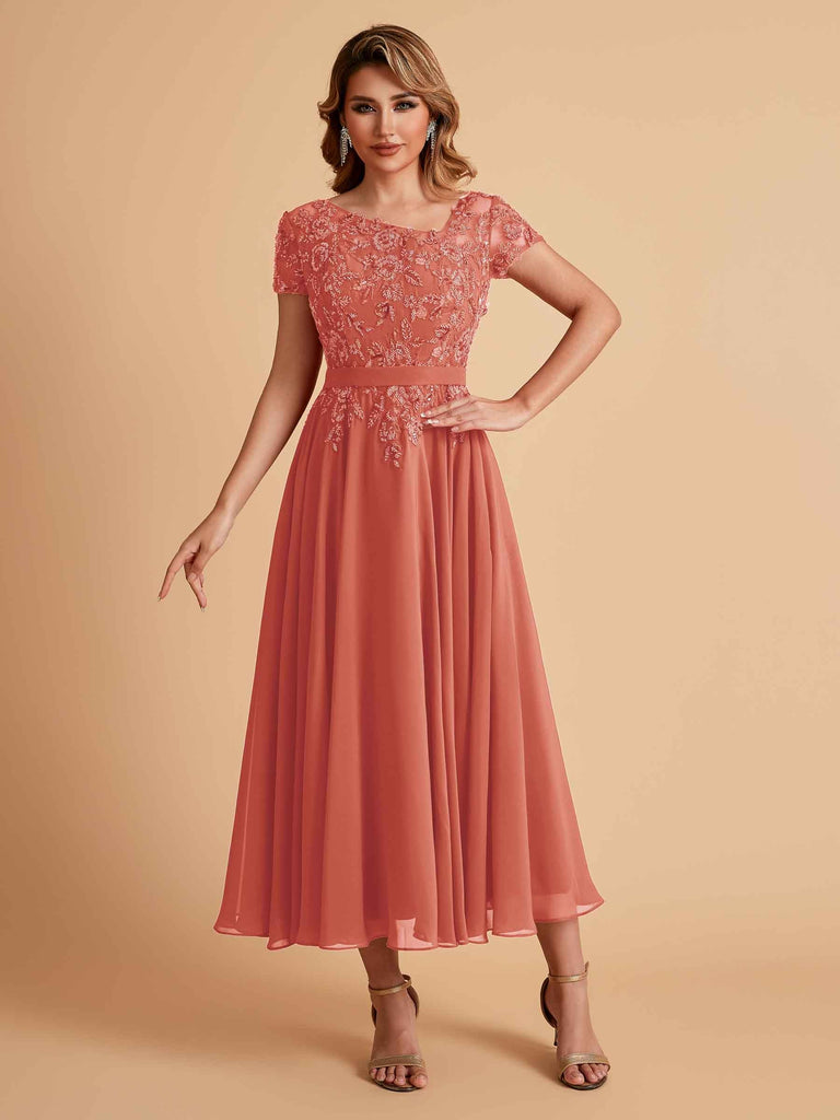 Robes de mère de la mariée coupe trapèze en mousseline à manches courtes
